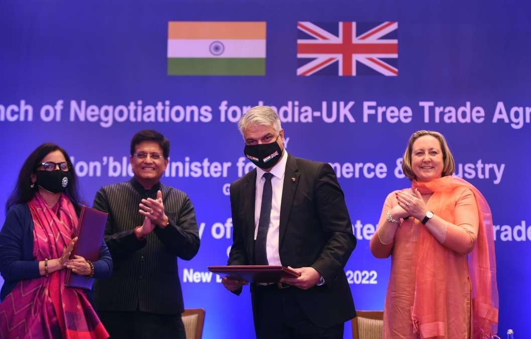 भारत-ब्रिटेन मुक्त व्यापार समझौता क्या है और भारत के लिए इसका क्या अर्थ है ?