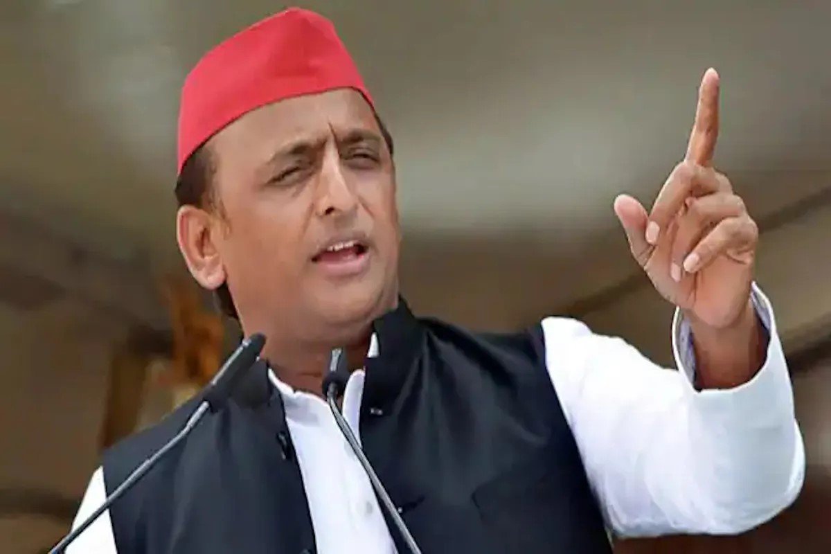 BJP पिछड़ों, दलितों के आरक्षण को समाप्त करने की साजिश कर रही है – अखिलेश यादव