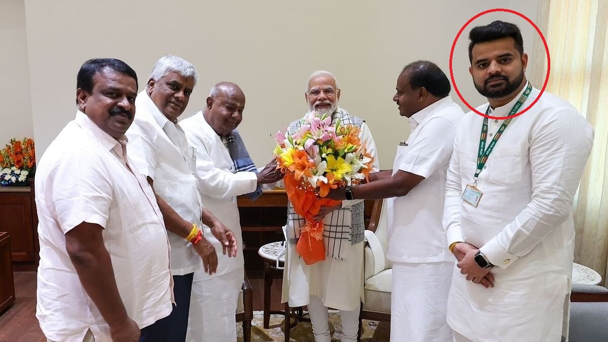 सेक्स स्कैंडल: जेडीएस सांसद प्रज्वल रेवन्ना की गिरफ्तारी के लिए लुक आउट नोटिस जारी