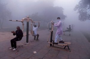 सरकार प्रदूषण को नियंत्रित न कर सकी तो नागरिकों को बनाया बंधक