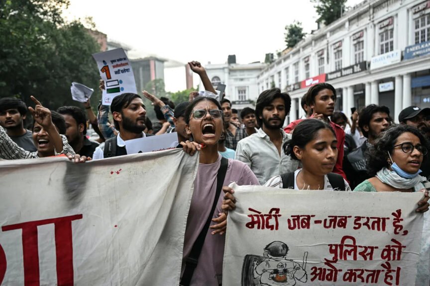 CJP Protest : दिल्ली पुलिस ने सुप्रीम कोर्ट के निर्देशों की उड़ाई धज्जियां